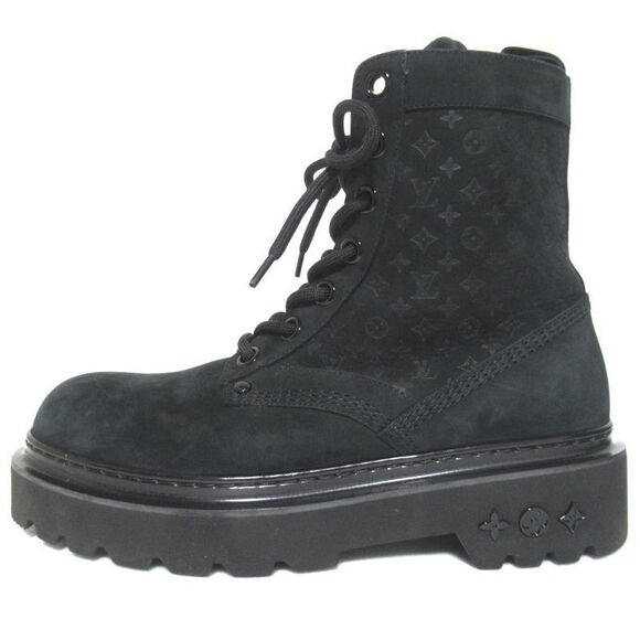 Louis Vuitton LV Ranger Lace Up Short Boots Size 7.5 26.5cm (10.43in) Equivalent - Picture 2 of 8